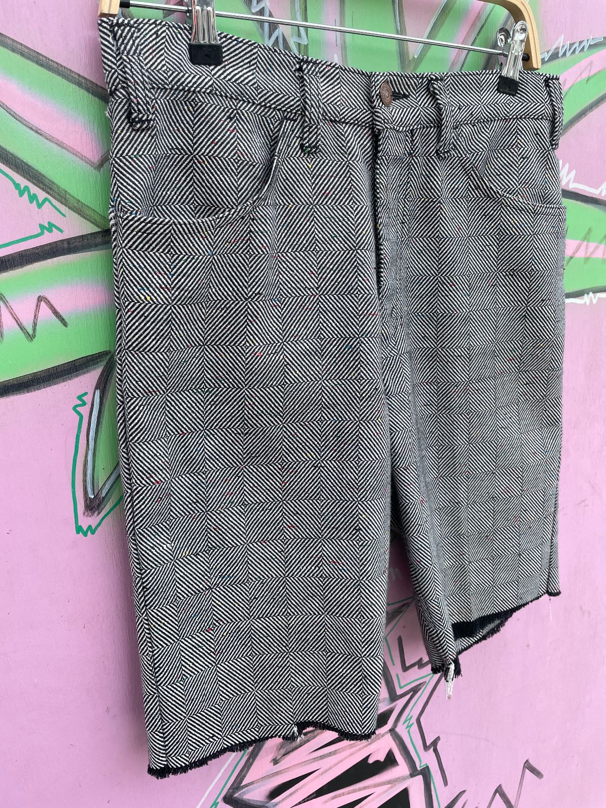 THE F#CKING COOLEST!!! BIG E LEVIS LINED GEOMETRIC WOVEN CUT OFF PANTS