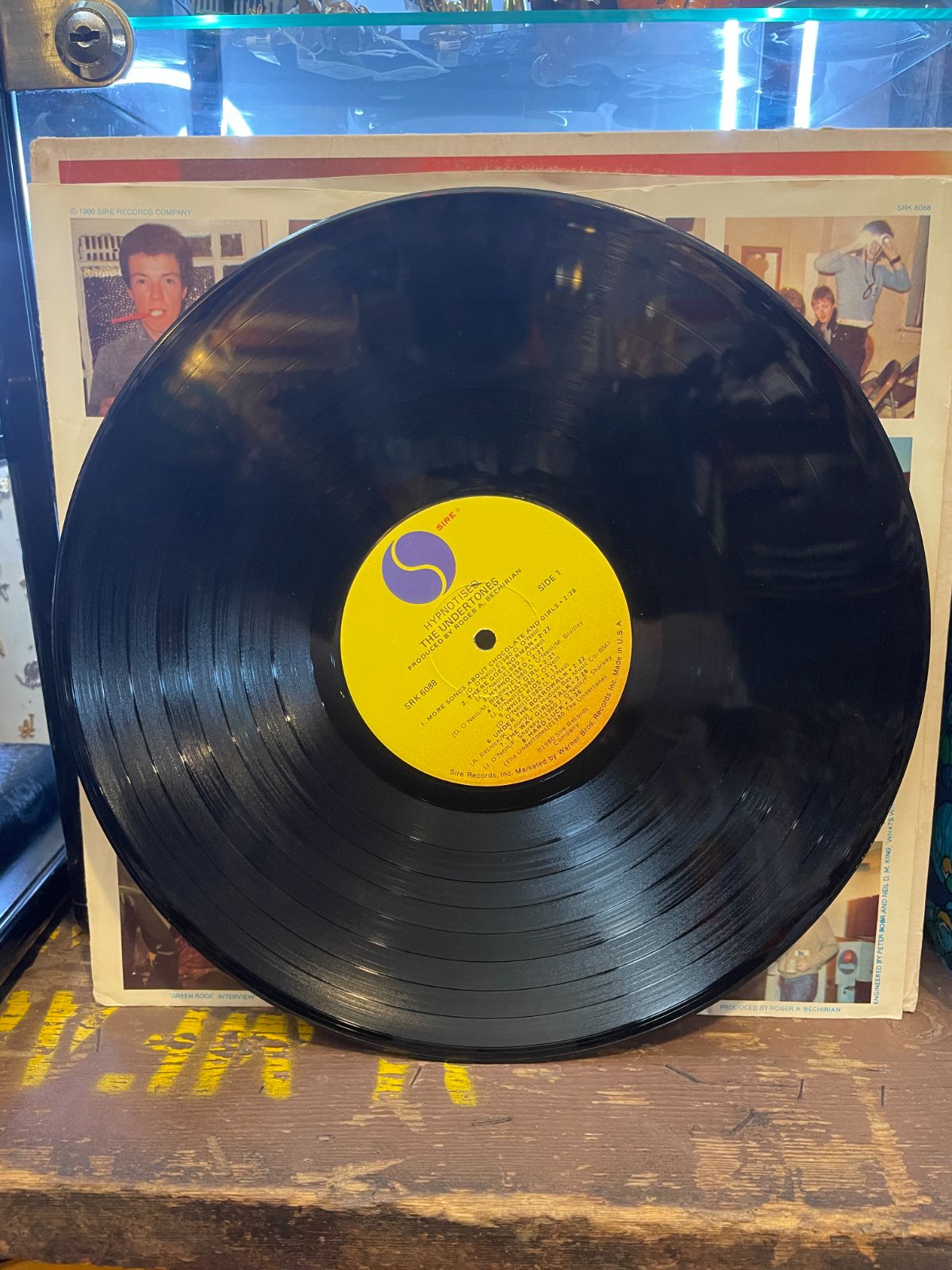 THE UNDERTONES - HYPNOTISED VINYL RECORD ORIGINAL US PRESSING SRK 6088