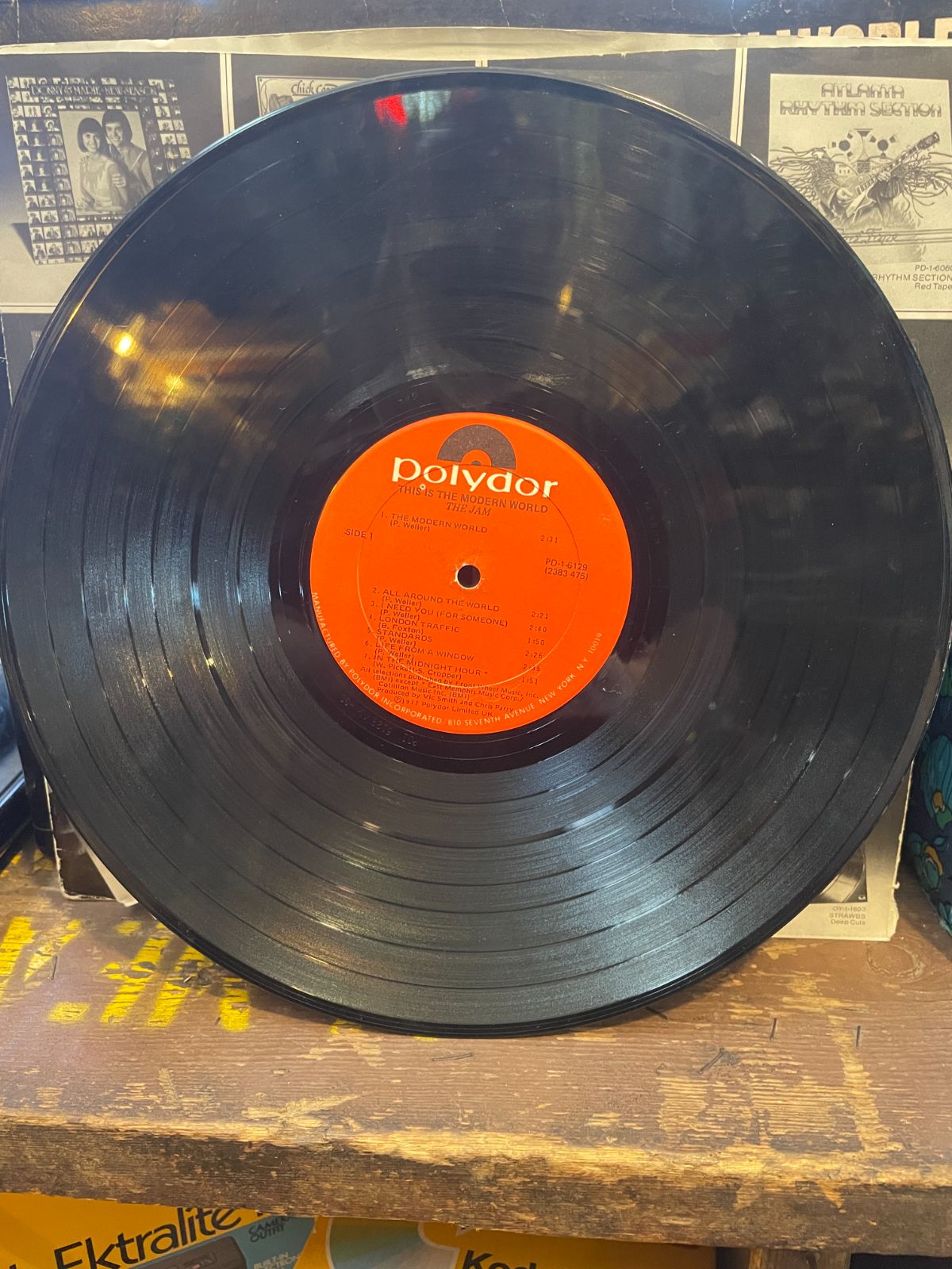 THE JAM - THIS IS THE MODERN WORLD