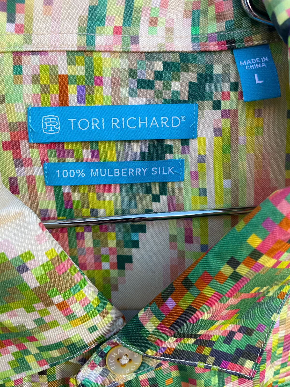 COOL! 100% MULBERRY SILK TROPICAL DIGITAL PRINT SHORT SLEEVE BUTTON DOWN SHIRT