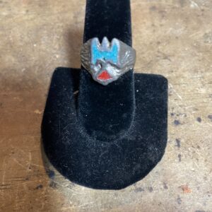 Photo detail:CRUSHED TURQUOISE AND CORAL THUNDERBIRD RING