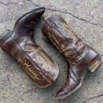 *AS-IS* DISTRESSED ESPRESSO BROWN BUTTER SOFT WESTERN COWNOY BOOTS