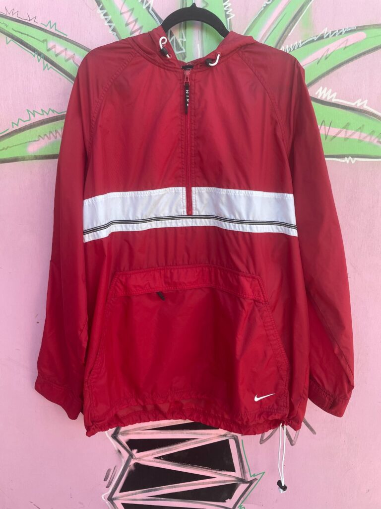 1990S OVERSIZED HOODED NYLON PULLOVER WINDBREAKER JACKET