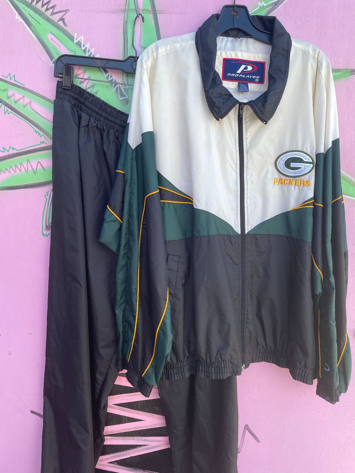 1990S NYLON COLORBLOCK GREEN BAY PACKERS WINDBREAKER & PANTS JACKET