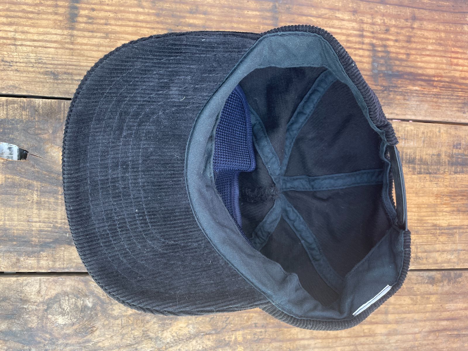 VAIL EMBROIDERED CORDUROY SNAP BACK HAT