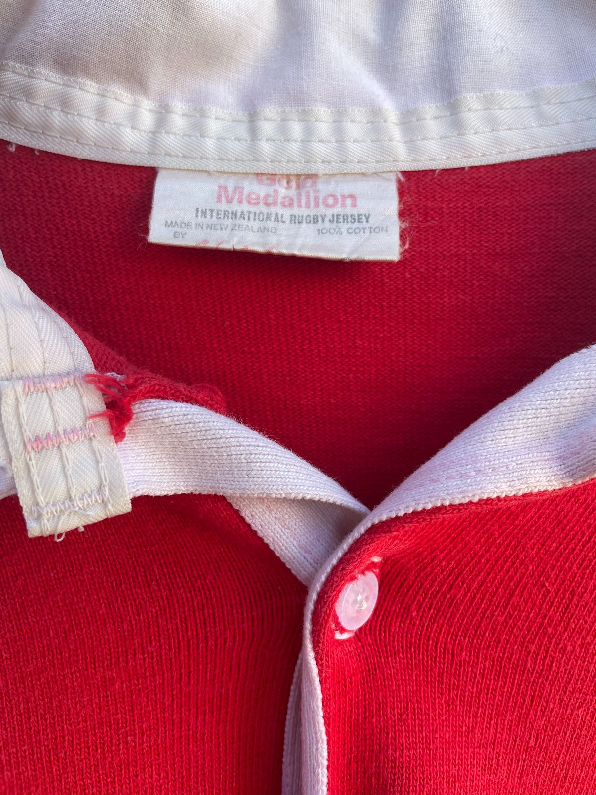 product details: AS-IS CROPPED COLORBLOCK COLLARED LONGSLEEVE RUGBY JERSEY photo