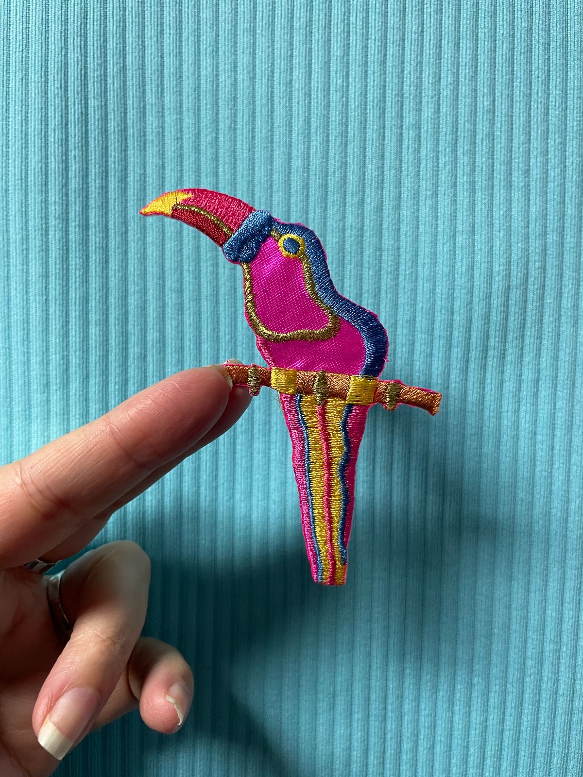 product details: EMBROIDERED SATIN TOUCAN PATCH PINK *OLD STOCK photo