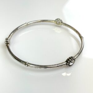 Photo detail:THIN STERLING SILVER BANGLE BRACELET, TOPAZ STONES
