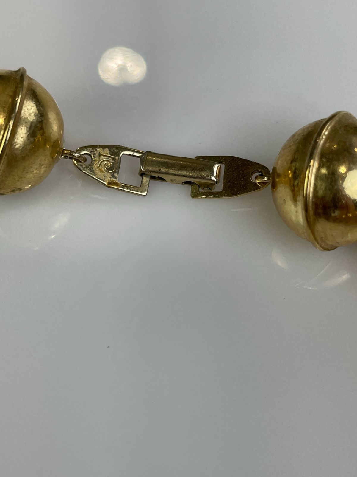 WOW! *SIGNED* RETRO GOLD BEADED STATEMENT NECKLACE, LARGE JEWEL PENDANT