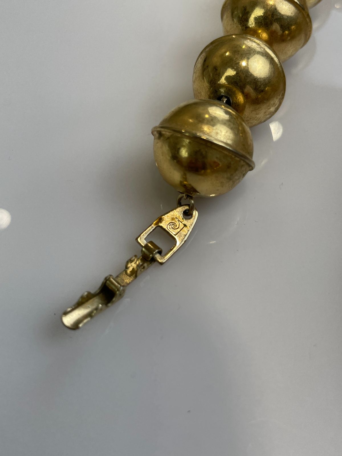 WOW! *SIGNED* RETRO GOLD BEADED STATEMENT NECKLACE, LARGE JEWEL PENDANT