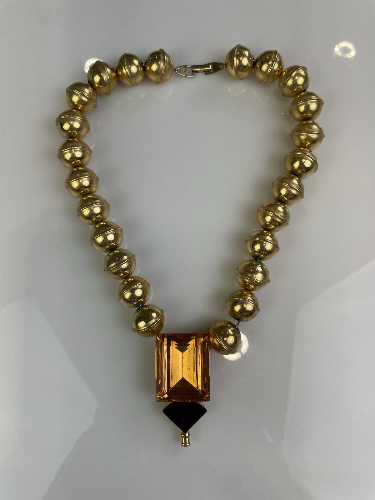 WOW! *SIGNED* RETRO GOLD BEADED STATEMENT NECKLACE, LARGE JEWEL PENDANT