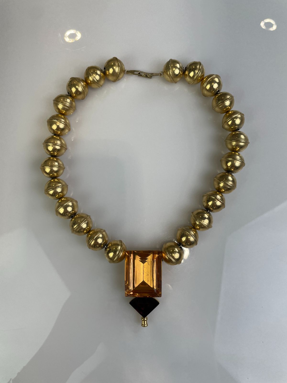 WOW! *SIGNED* RETRO GOLD BEADED STATEMENT NECKLACE, LARGE JEWEL PENDANT