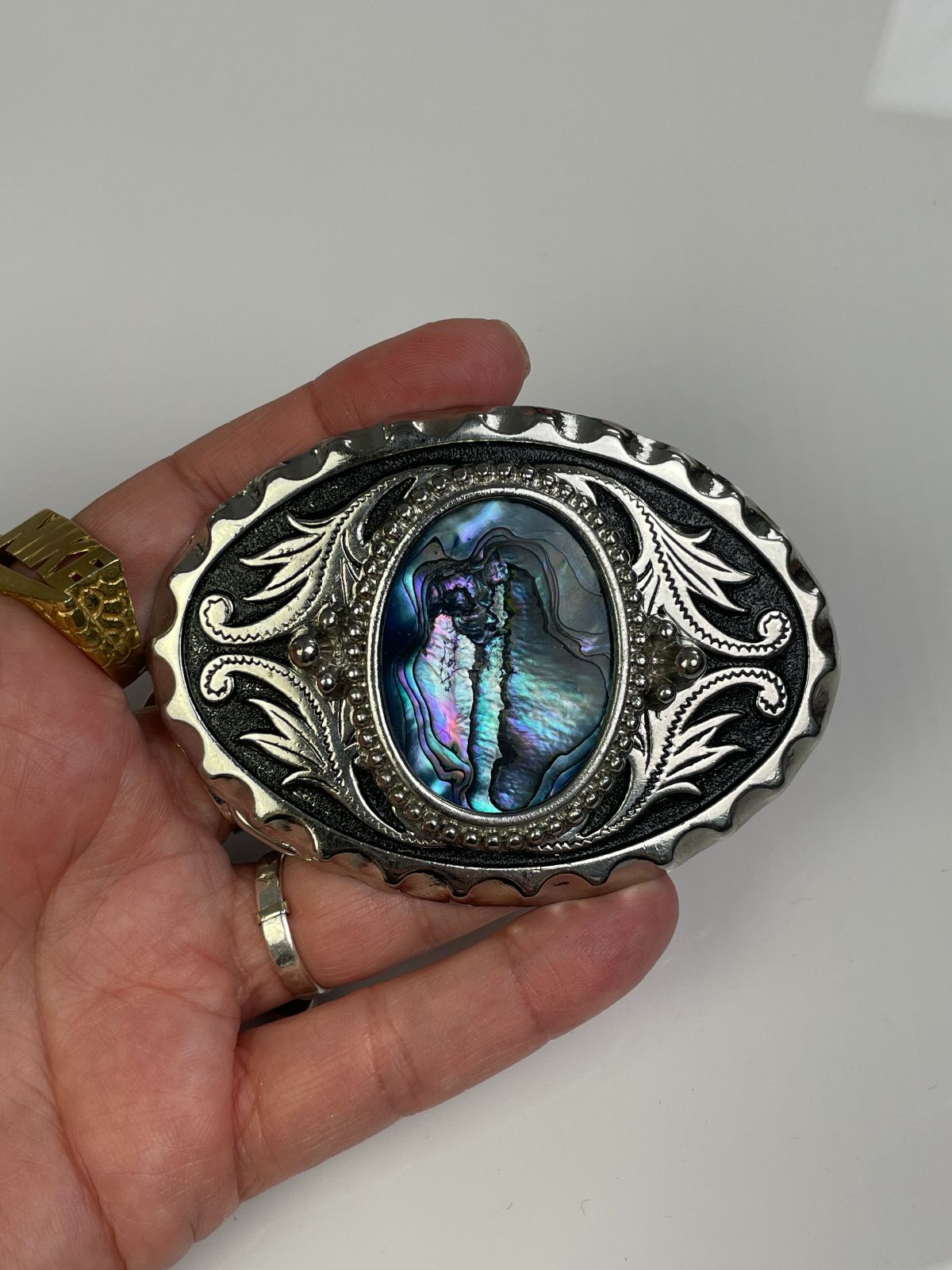 ABALONE INLAY ORNATE DESIGN BELT BUCKLE