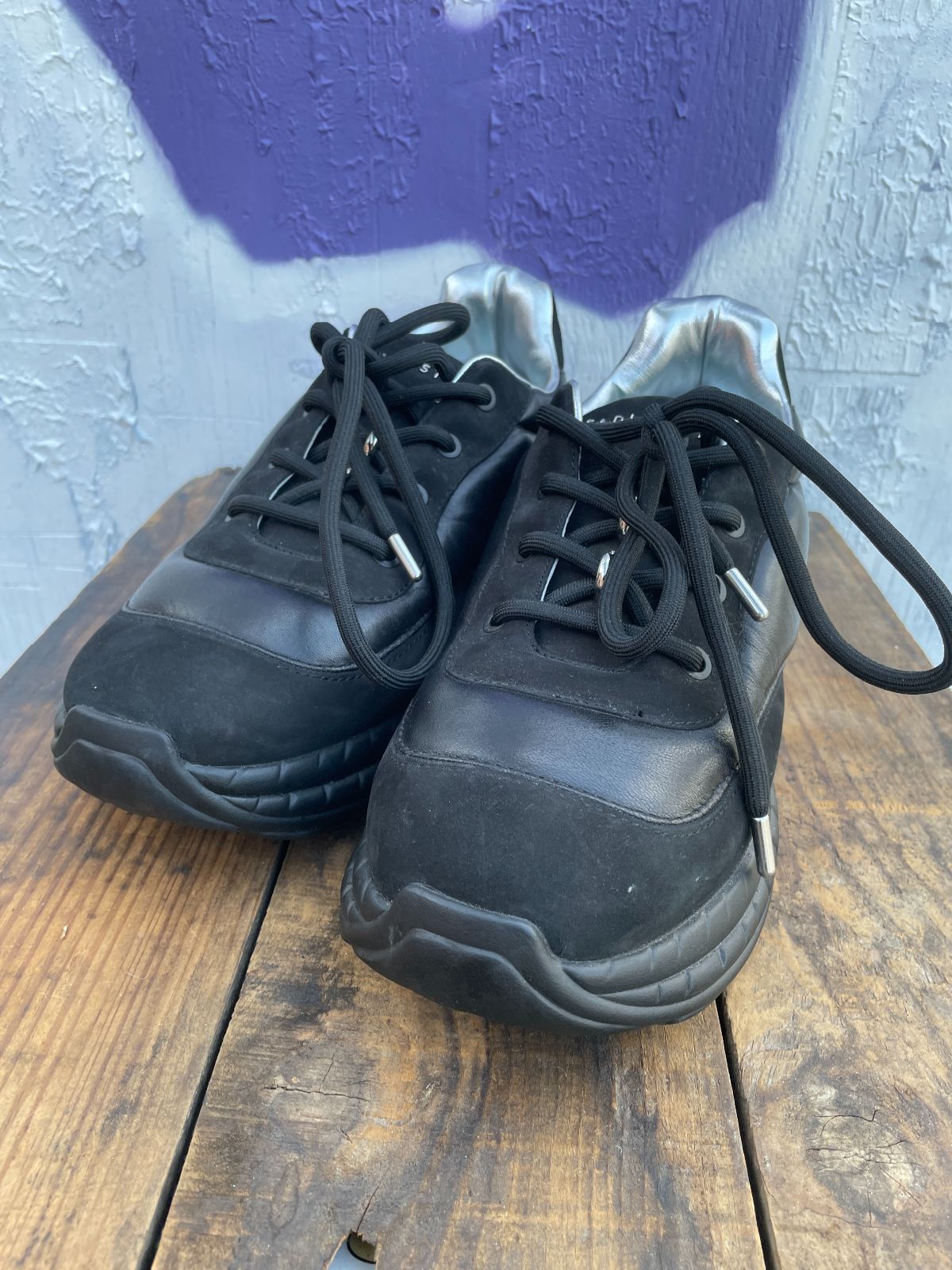 product details: POP BLACK LEATHER CHUNKY PLATFORM SNEAKERS photo