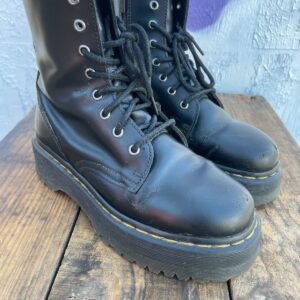 Photo detail:AS-IS DR. MARTENS JADON PLATFORM LEATHER BOOTS