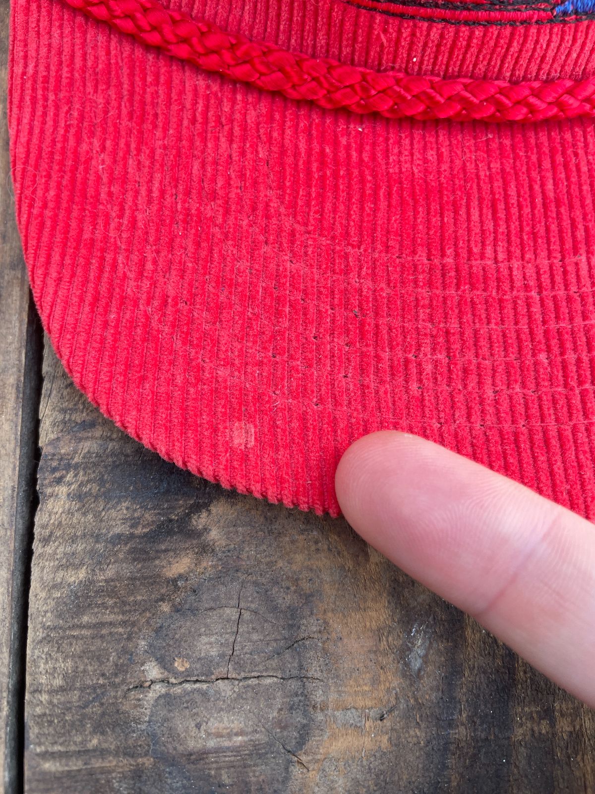 product details: EMBROIDERED SKIING POLARBEAR CORDUROY SNAPBACK HAT photo