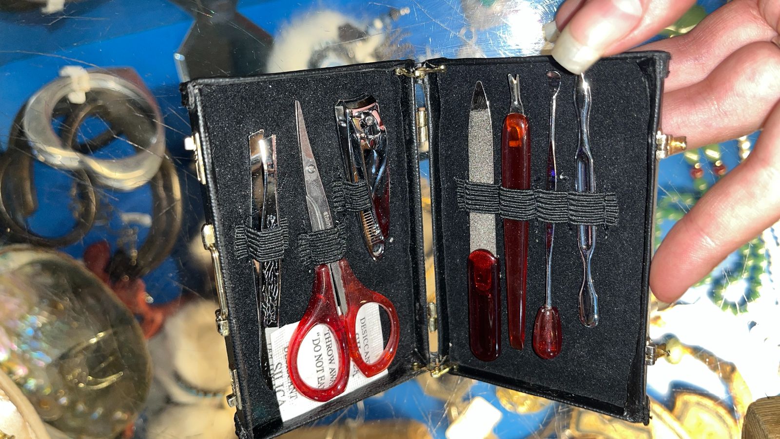 product details: SO COOL! MENS TRAVEL GROOMING KIT, MINI LOCKING SUITCASE photo