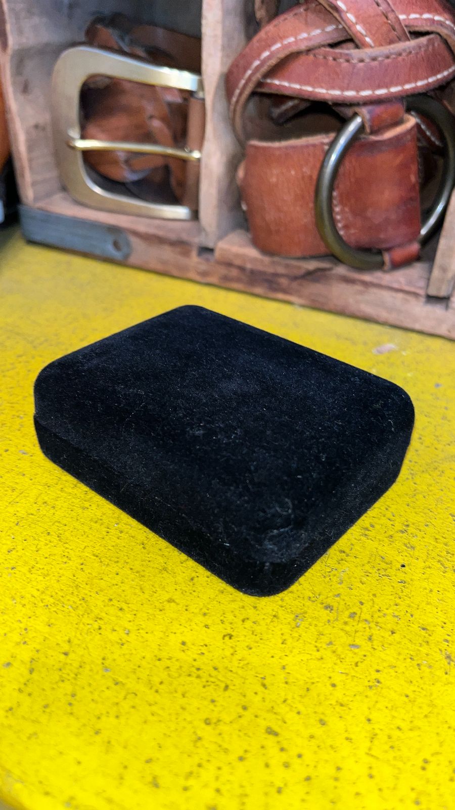 product details: BEAUTIUFL! MENS CUFFLINK GIFT SET - ABALONE ENCASED IN GOLD PLATED SETTING photo