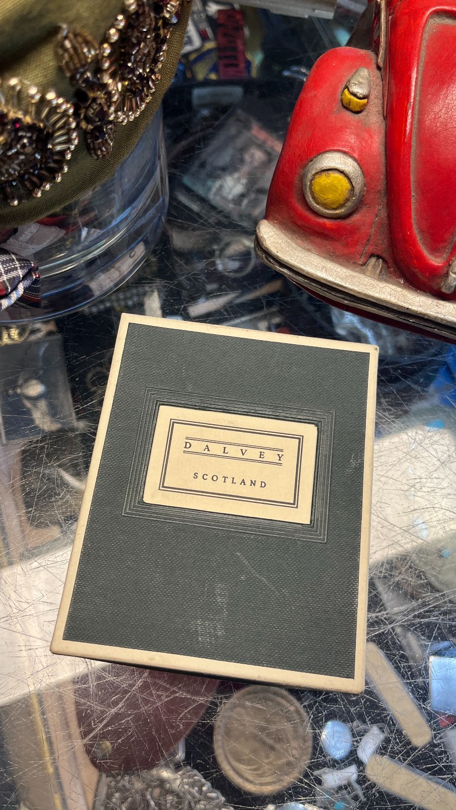 product details: DALVEY MODERN LIQUID DAMPED POCKET COMPASS WITH GIFT BOX photo