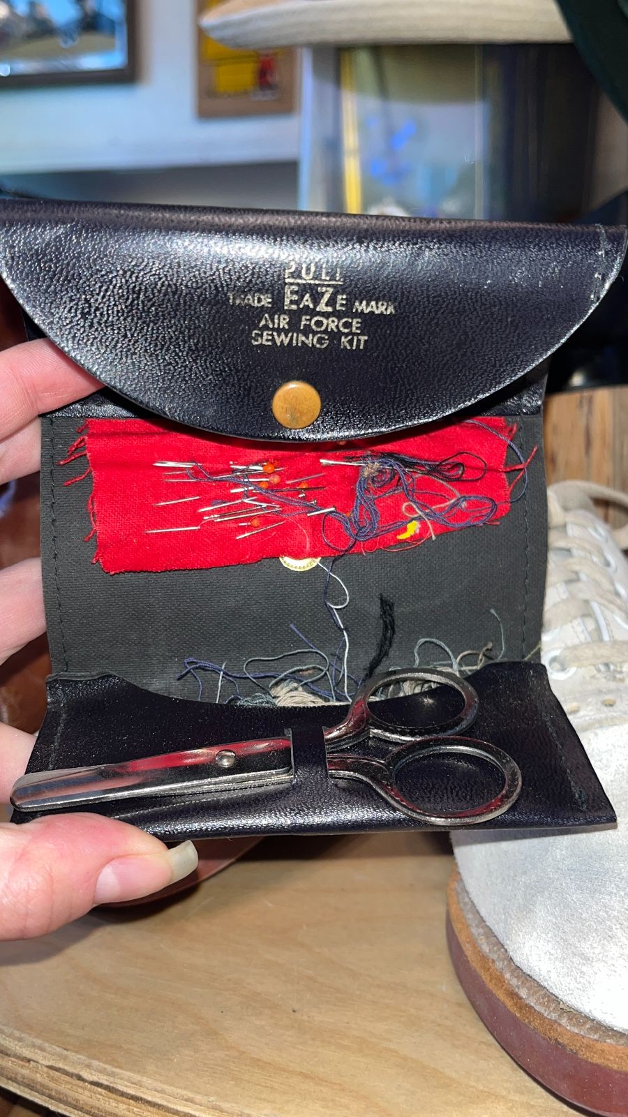 product details: RETRO AIR FORCE SEWING KIT, FOLDING SNAP BUTTON CASE photo