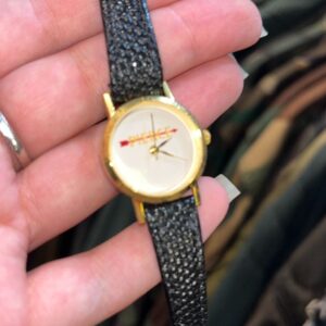 Photo detail:RETRO LADIES WATCH TEXTURED LEATHER STRAP