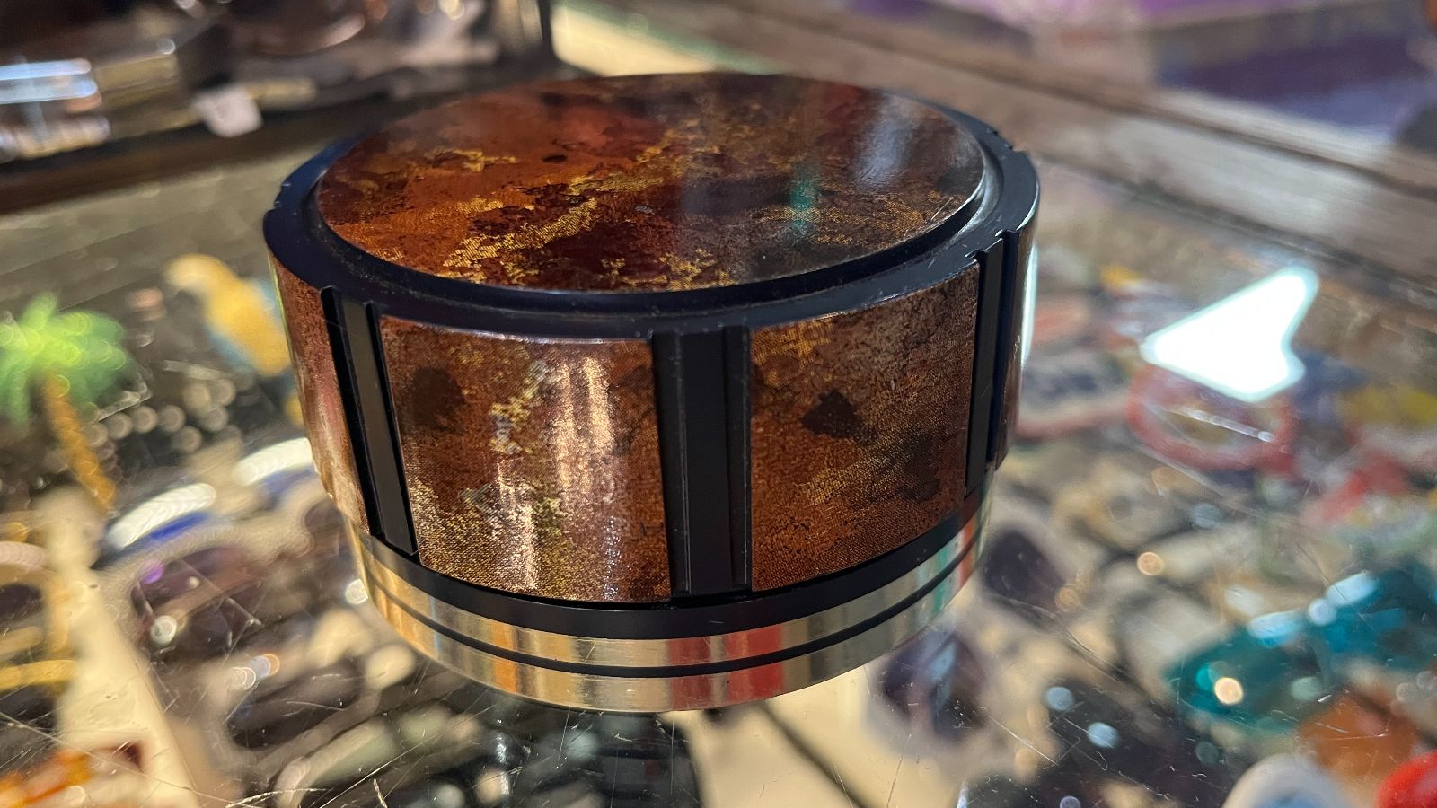 product details: HAND ETCHED MARBLE HORSE DESIGN CUFFLINKS & TIE TACK SET - GIFT BOX SET photo