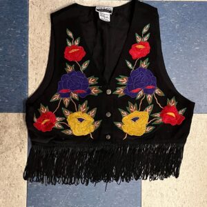 Photo detail:WOW! 1990S SUPER CROPPED FRINGE HEM VEST BOLD EMBROIDERED FLORAL DESIGN