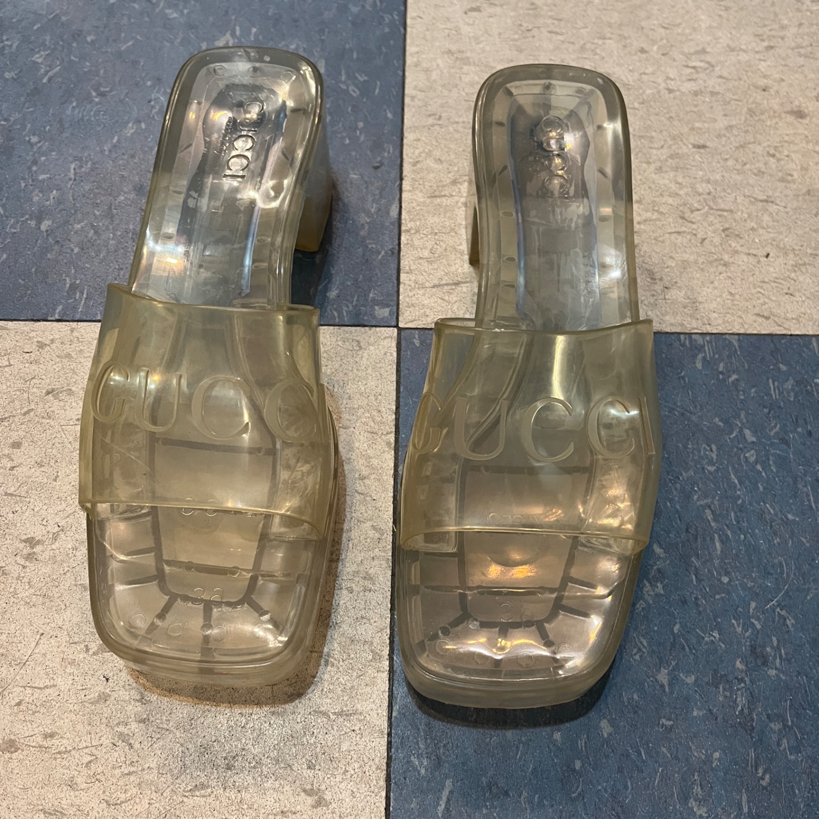 GUCCI *AS-IS* CLEAR JELLY BLOCK HEEL OPEN TOE GUCCI SANDALS in CLEAR