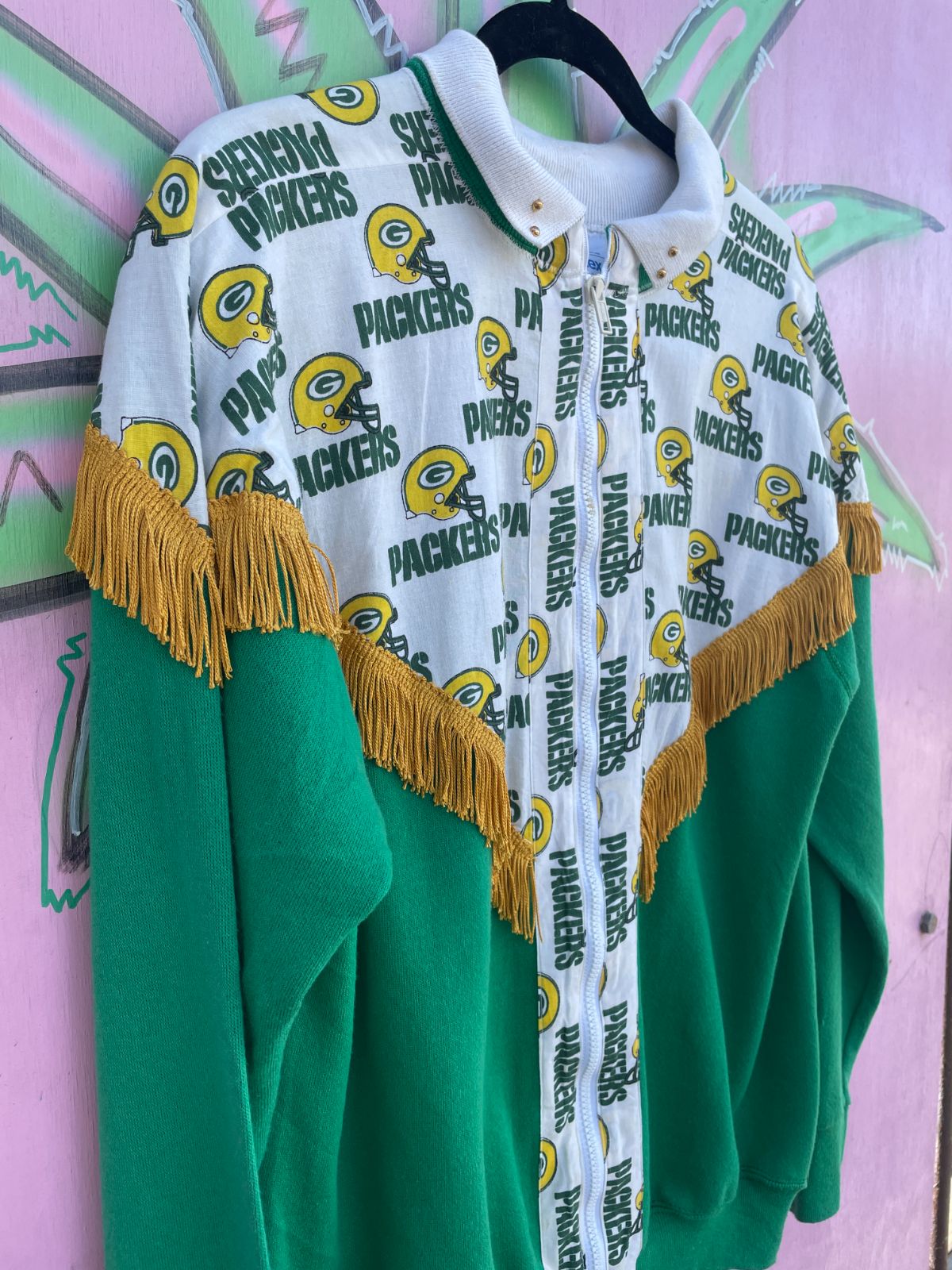 TULEX AS-IS OVER THE TOP NFL GREEN BAY PACKERS FRINGE ZIPUP SWEATSHIRT in GREEN, WHITE, YELLOW