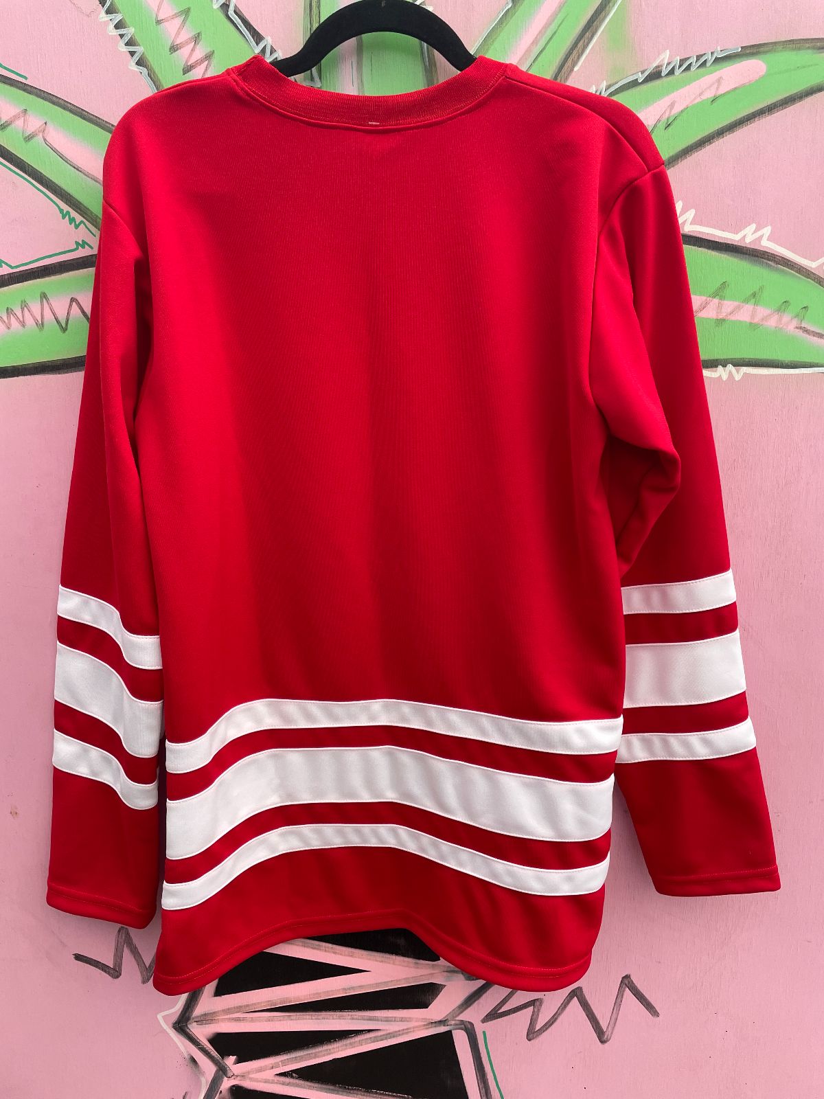 MADE IN USA 1990S STRIPED HOCKEY STYLE JERSEY in RED, WHITE