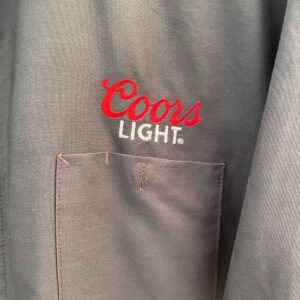 RED KAP EMBROIDERED COORS LIGHT MECHANICS STYLE SHORT SLEEVE BUTTON DOWN WORK SHIRT in GREY