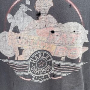 PERFECTLY DISTRESSED HARLEY DAVIDSON FAT BOY GRAPHIC T-SHIRT CARLTON MARTURA OHIO in BLACK