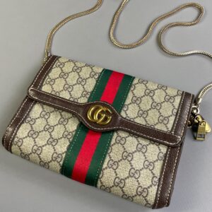 GUCCI *AS-IS* GUCCI MONOGRAM PRINT FRONT STRIPE VINYL CROSSBODY BAG CHAIN STRAP in BROWN, WHITE, GREEN, RED