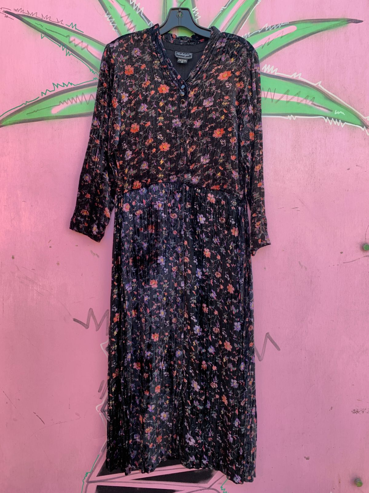 NOSTALGIA CUTE! 1990S CRUSHED VELVET FLORAL PRINT FULL BUTTON FRONT LONG SLEEVE MAXI DRESS in BLACK, PURPLE