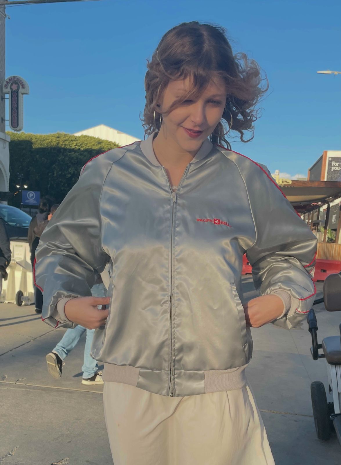 HORIZON PAC BELL SILVER ZIPUP JACKET W/ RED PIPING in SILVER, RED