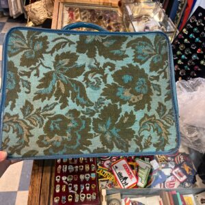 WOVEN FLORAL SUITCASE W/ BLUE PIPING