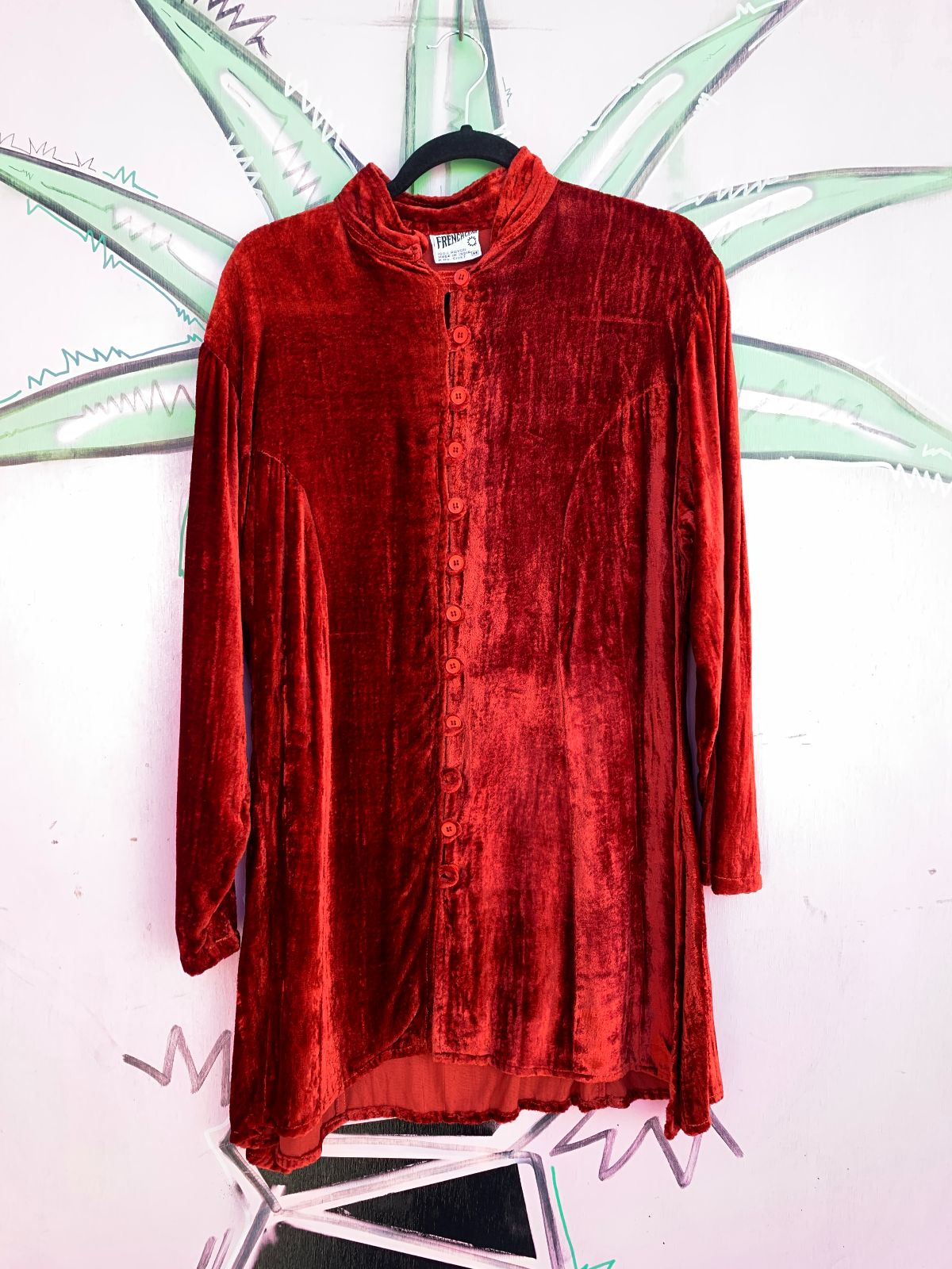 FRENCH GEAR COOL! 1990S RICH CRUSHED VELVET LONG SLEEVE BUTTON DOWN MOCK COLLAR SHIRT in RED