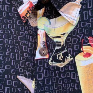 HWY 1 1990S ALLOVER TIKI DRINK PRINT SHORT SLEEVE BUTTON DOWN SHIRT in BLACK