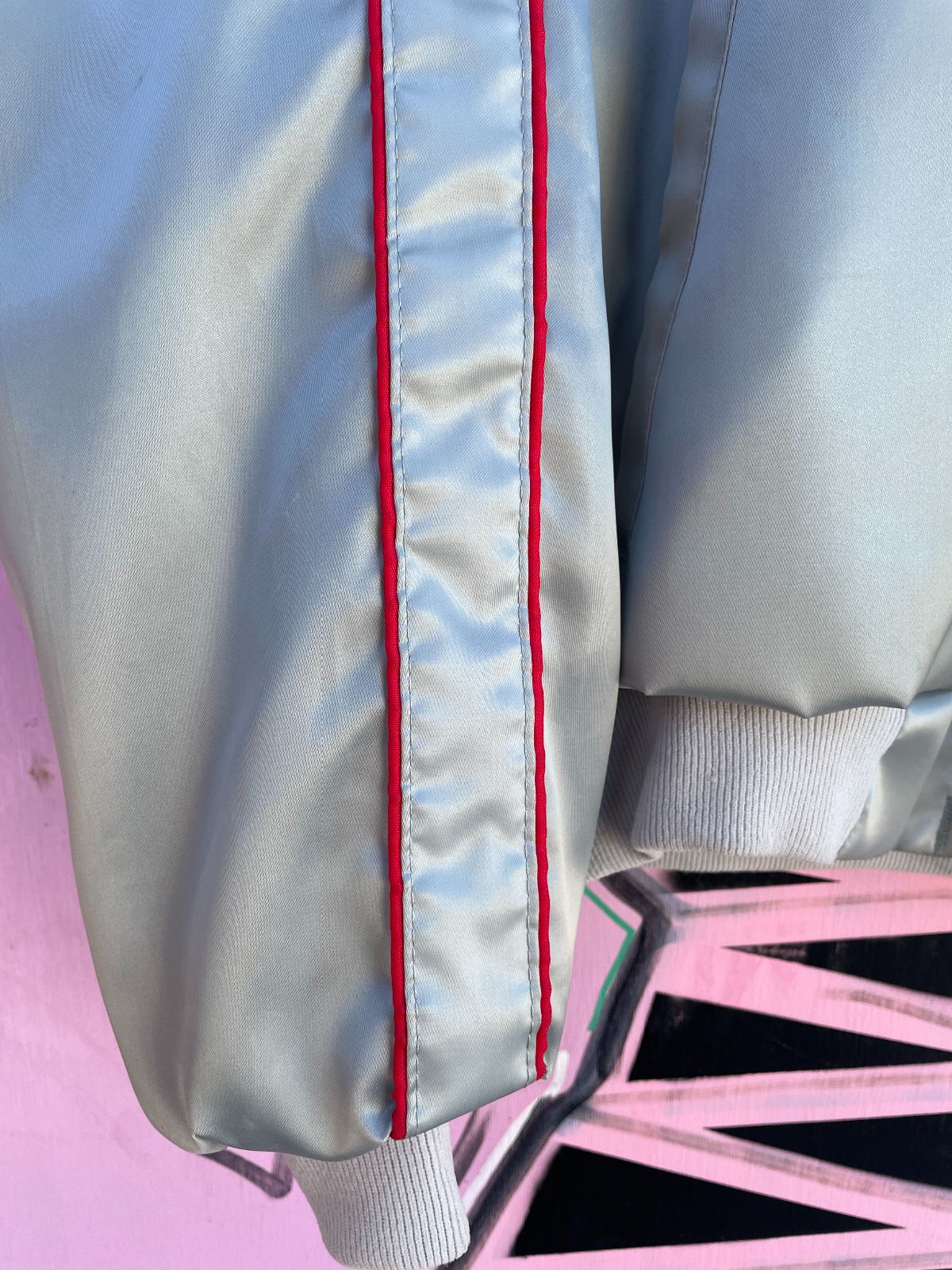 HORIZON EMBROIDERED PACIFIC BELL SILVER ZIPUP JACKET W/ RED PIPING in SILVER, RED