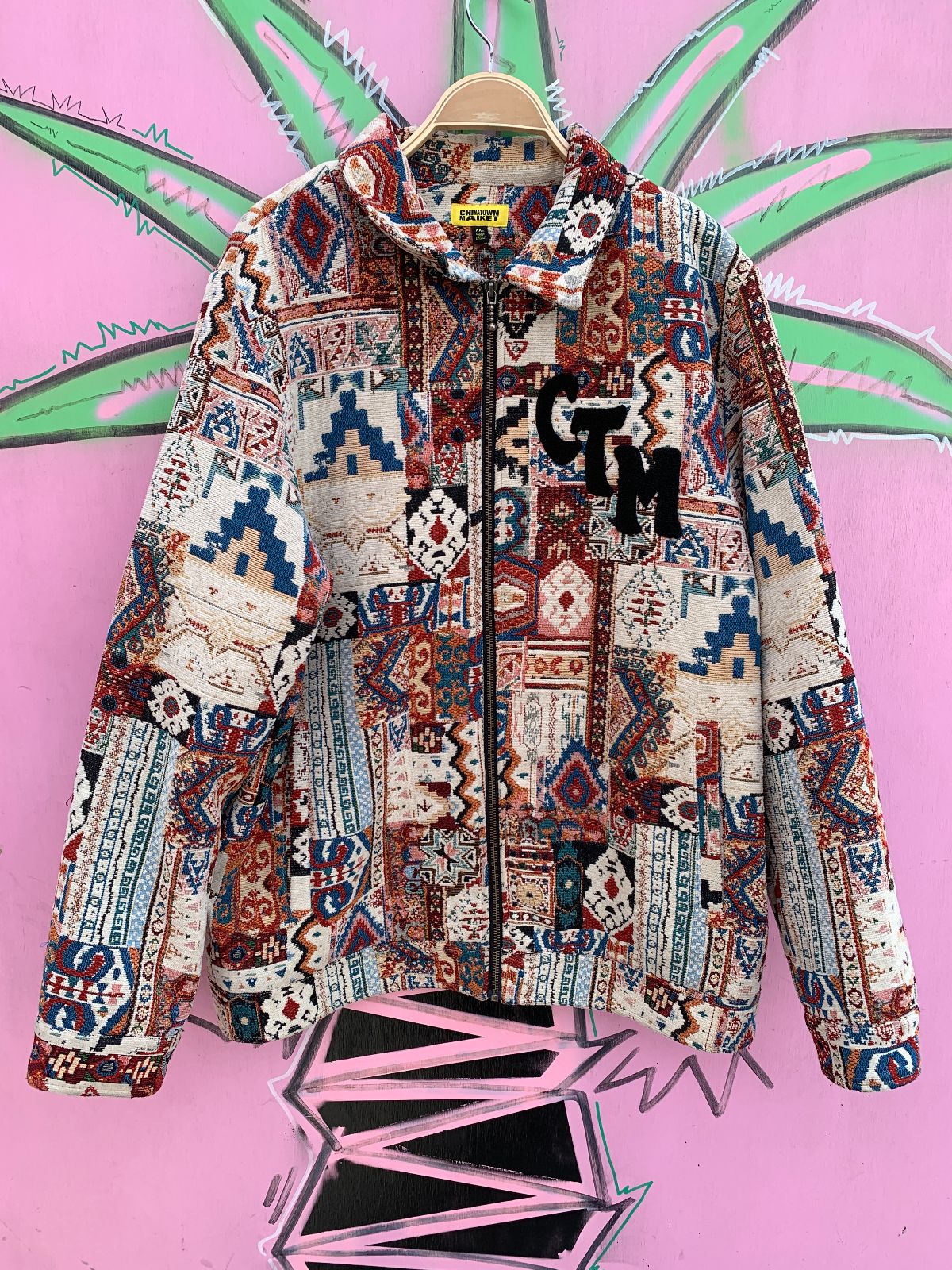 CHINATOWN MARKET CANVAS TAPESTRY PATCHWORK JACKET, FLOCKED BACK LETTERING in BEIGE, MUTLI