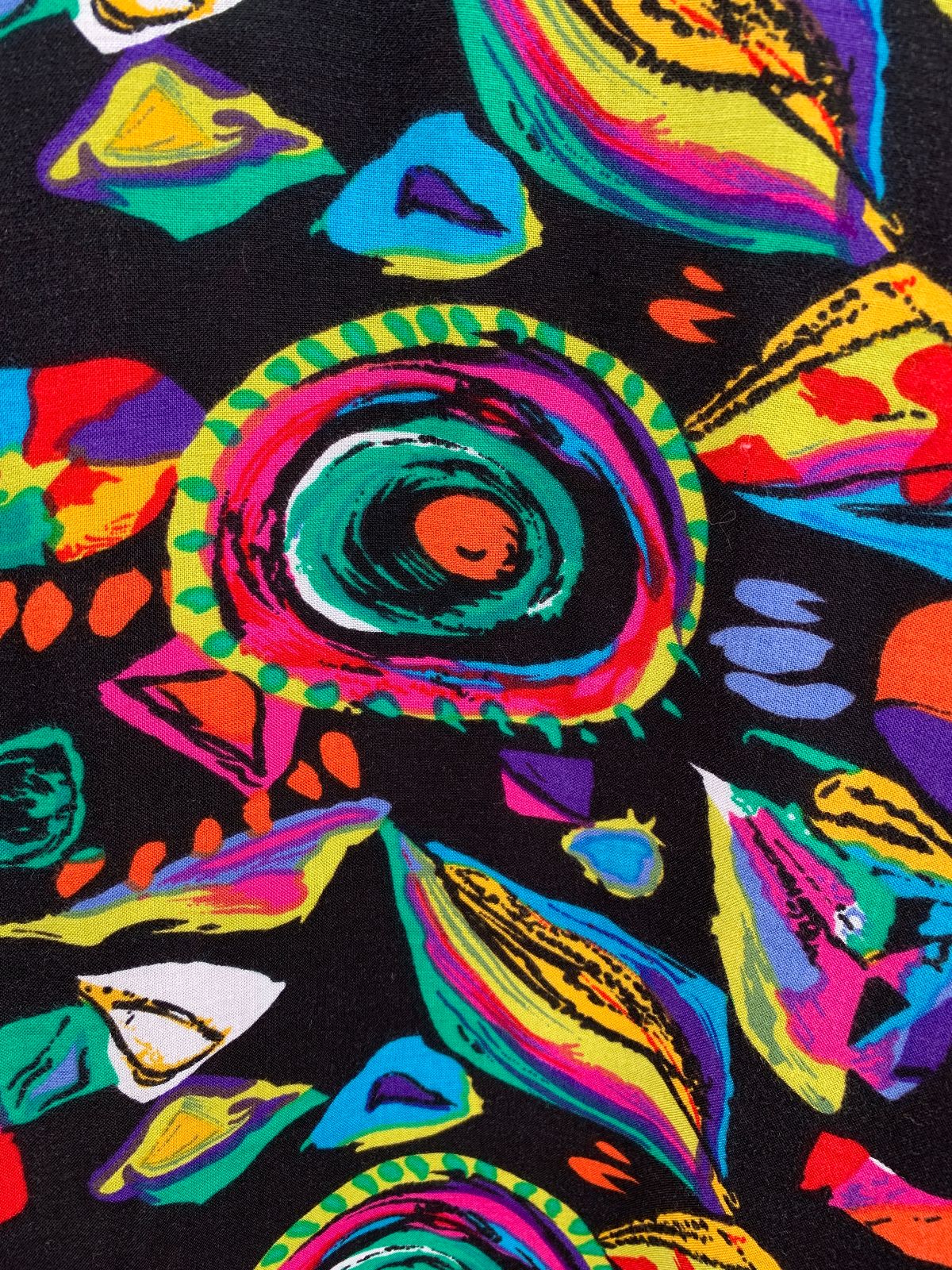 SAN MARINO KILLER! 1990S FUNKY PRINT RAYON SHORT SLEEVE BUTTON DOWN SHIRT in BLACK, PINK