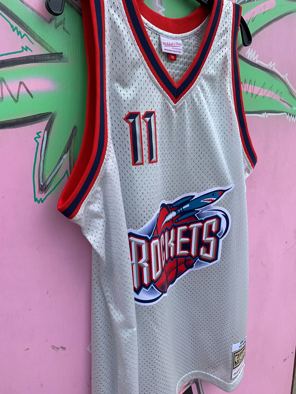 MITCHELL & NESS 2002-2003 NBA HOUSTON ROCKETS BASKETBALL JERSEY #11 YAO in WHITE, RED