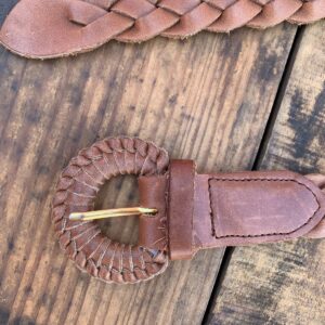 CLASSIC 1980S BRAIDED LEATHER BELT, WRAPPED BUCKLE in TAN
