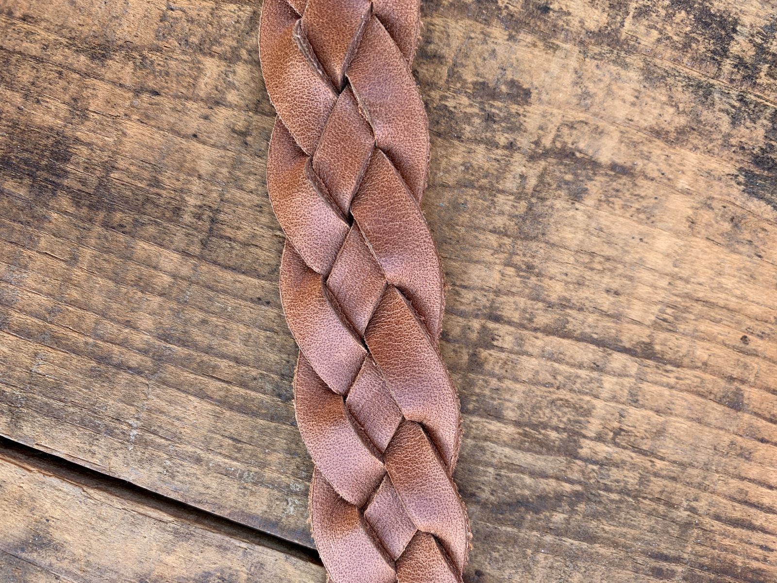 CLASSIC 1980S BRAIDED LEATHER BELT, WRAPPED BUCKLE in TAN