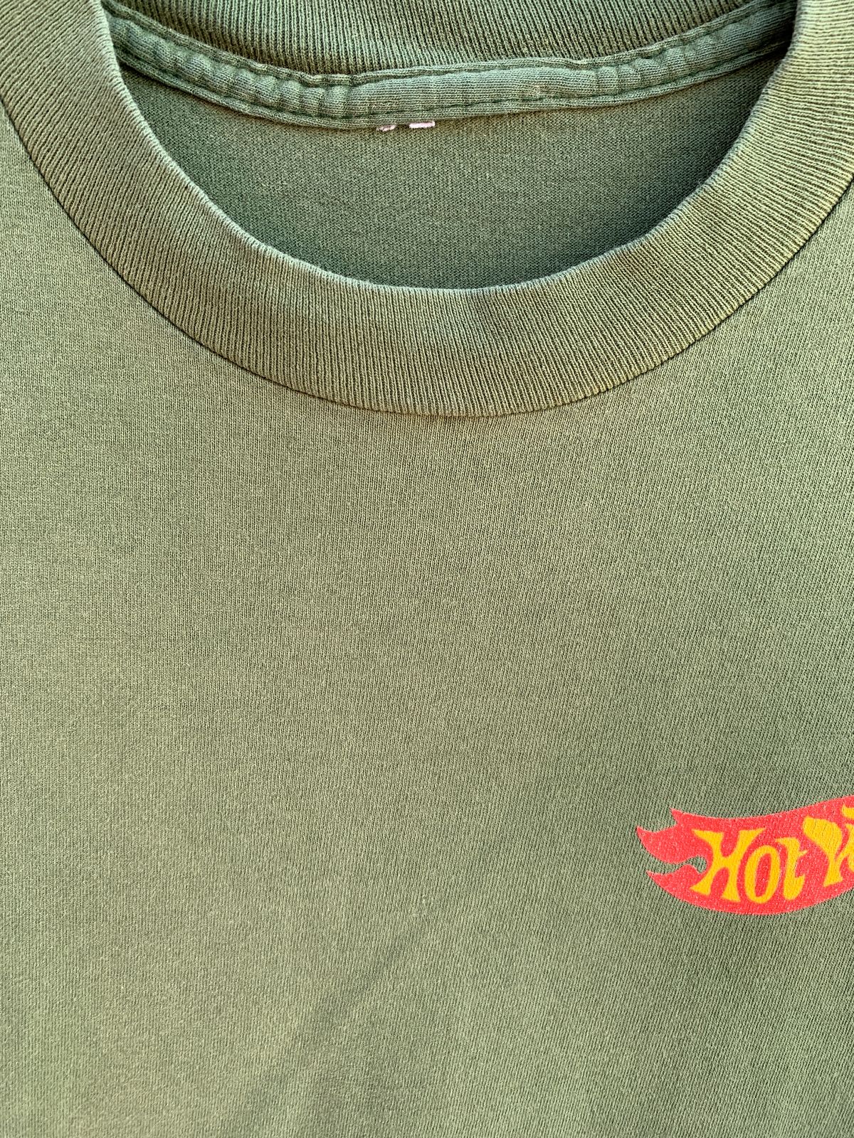 HOTWHEELS HOTWHEELS COMIC RACER GRAPHIC SINGLE STITCH T-SHIRT in GREEN