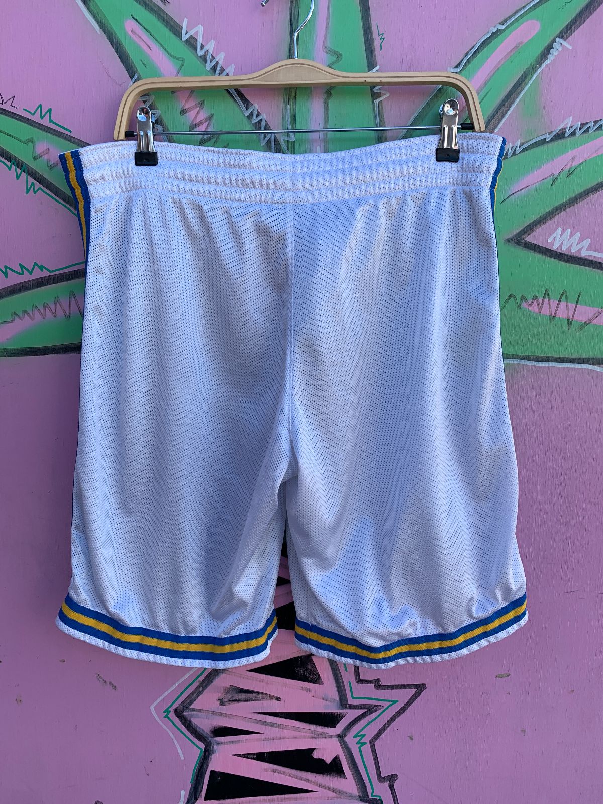 ADIDAS UCLA ATHLETIC MESH BASKETBALL SHORTS, SIDE STRIPES in WHITE, BLUE, YELLOW