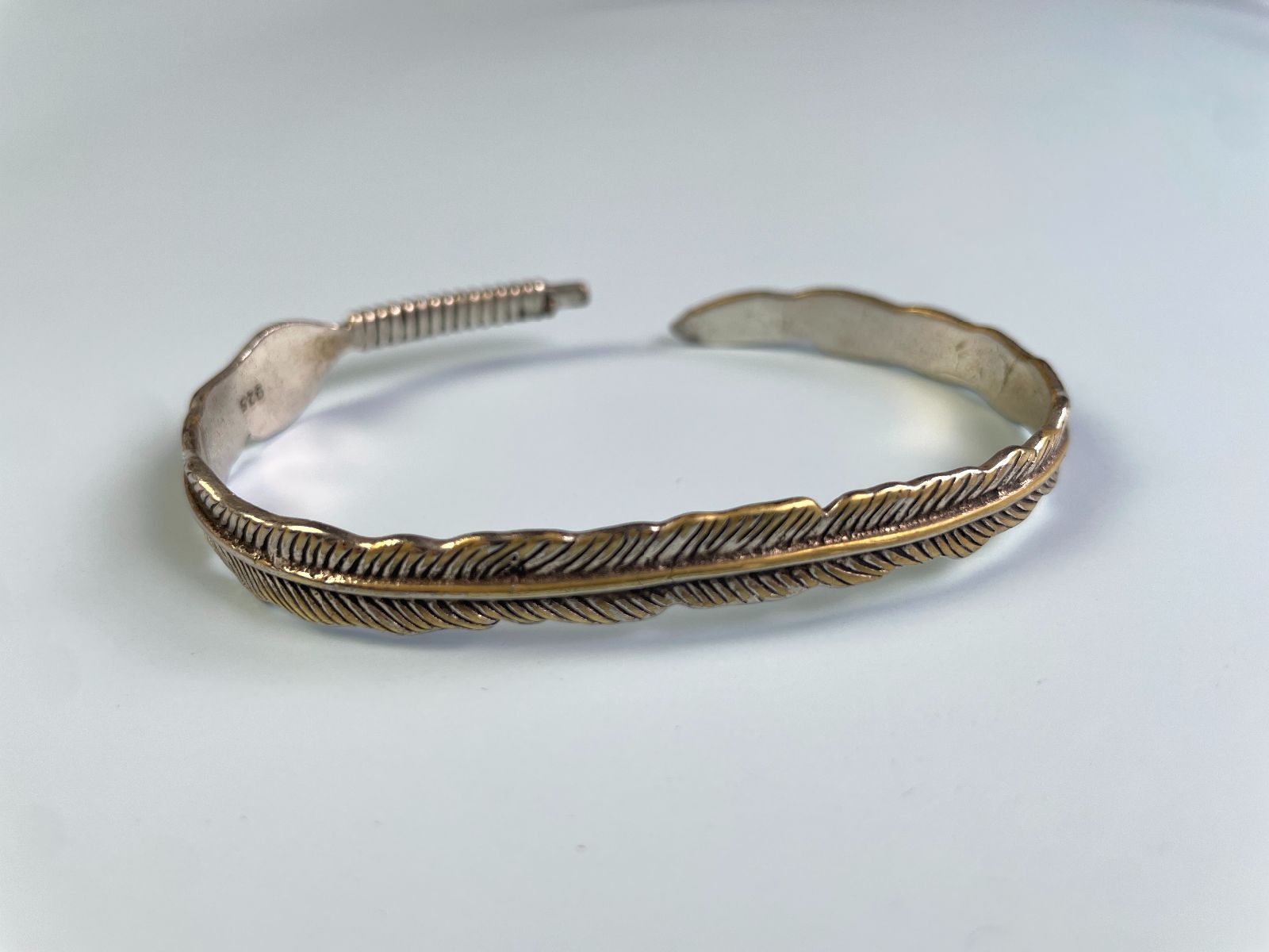 *AS-IS* 925 STERLING SILVER THIN FEATHER CUFF BRACELET in SILVER, GOLD
