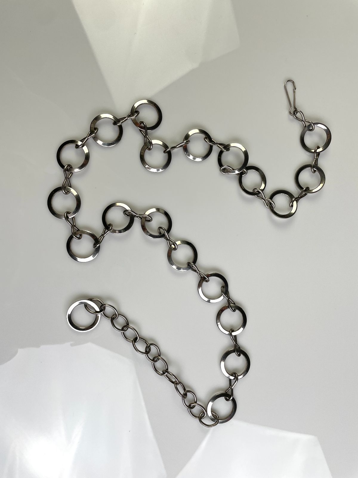 1990S HIGH POLISHED CIRCLE CHAIN LINK BELT in SILVER