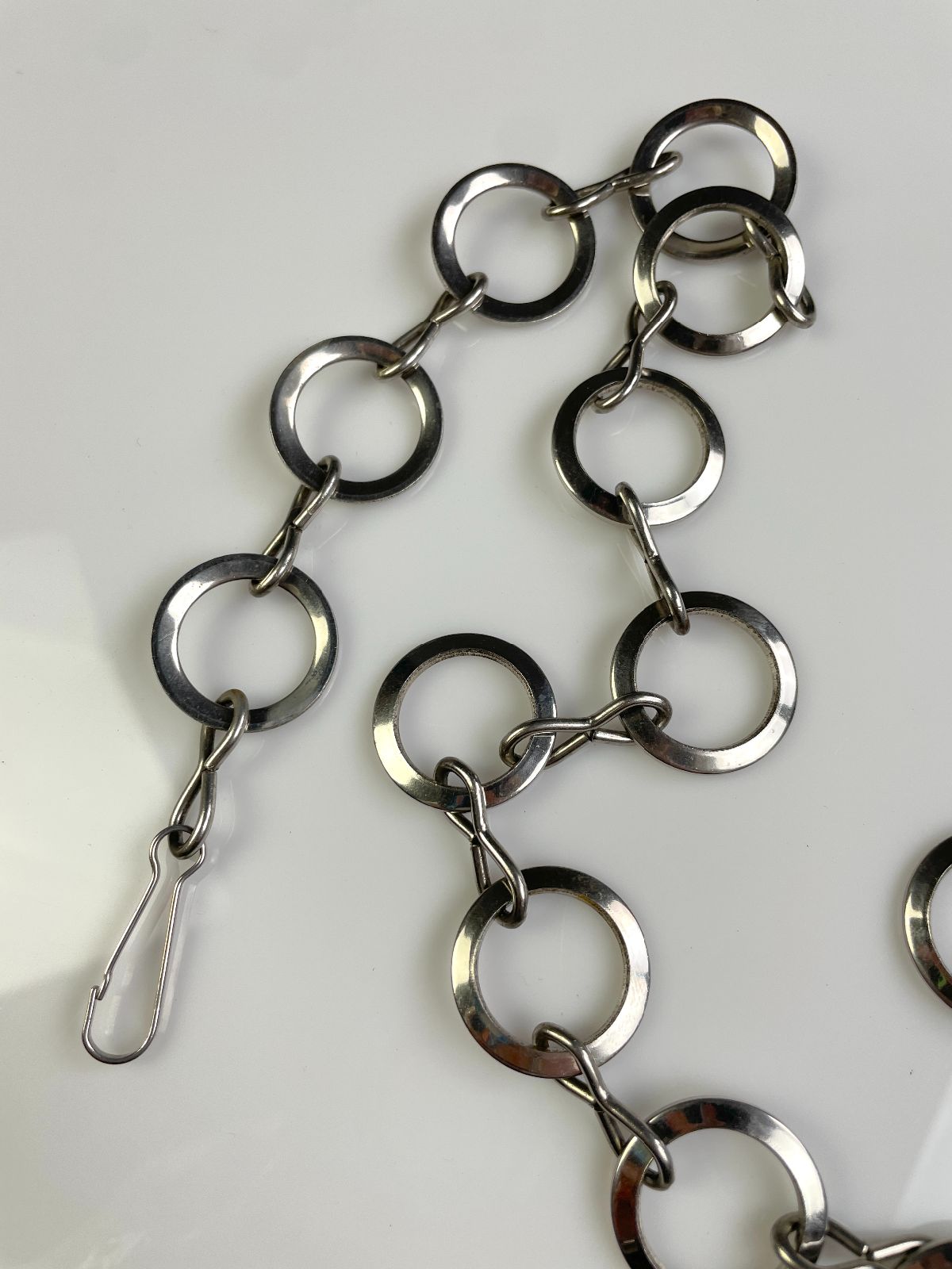 1990S HIGH POLISHED CIRCLE CHAIN LINK BELT in SILVER