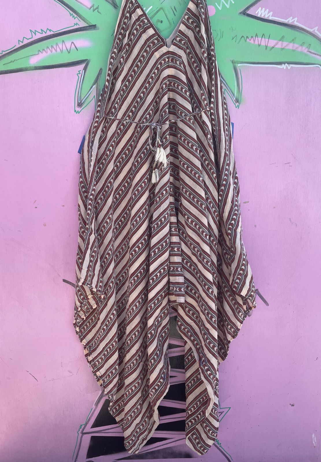 WORLD MARKET SWEET! 1990S 100% COTTON SHEER TRIBAL CHEVRON PRINT HAREM JUMPSUIT in BEIGE, BROWN